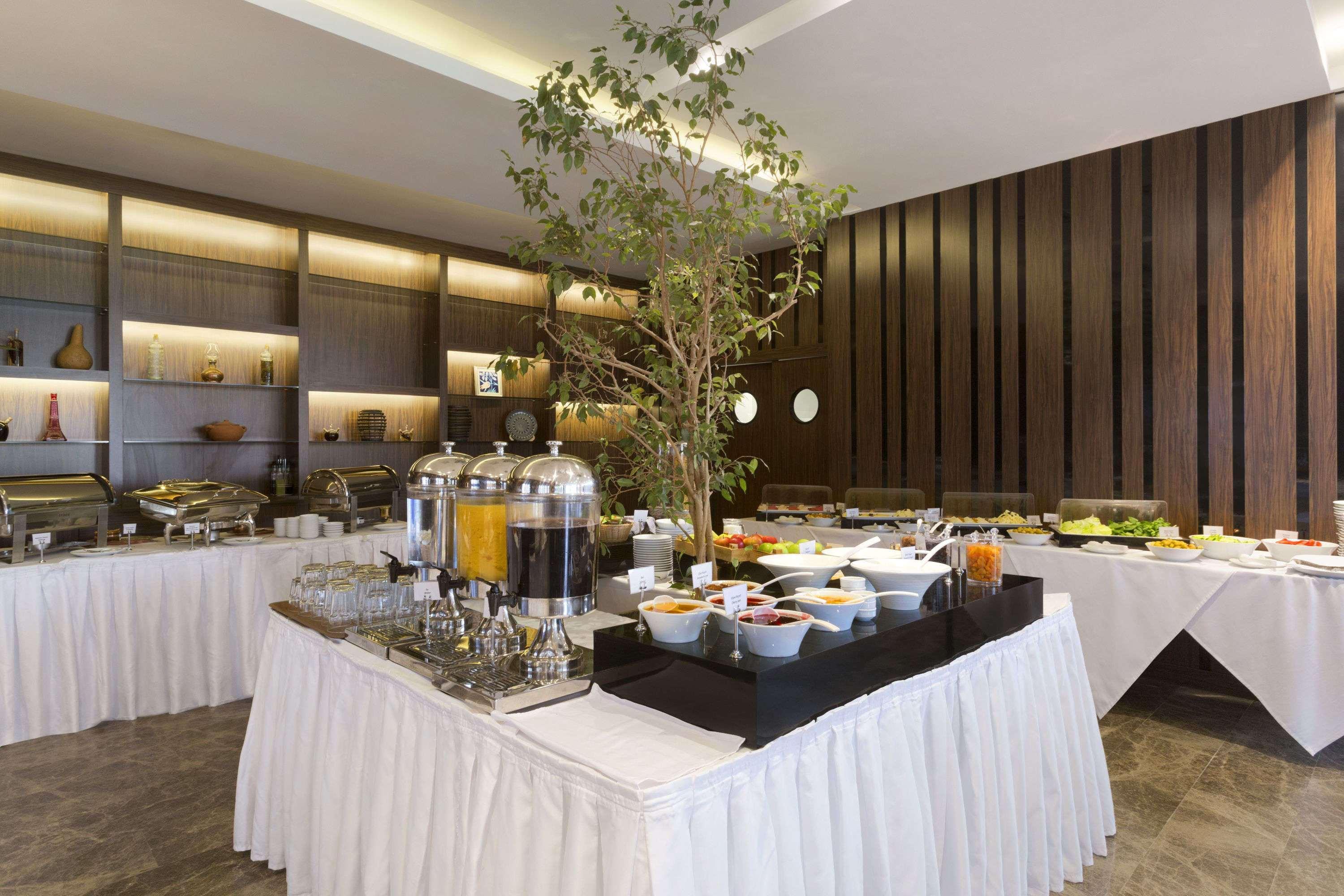 Ramada By Wyndham Istanbul Florya Hotel Ngoại thất bức ảnh