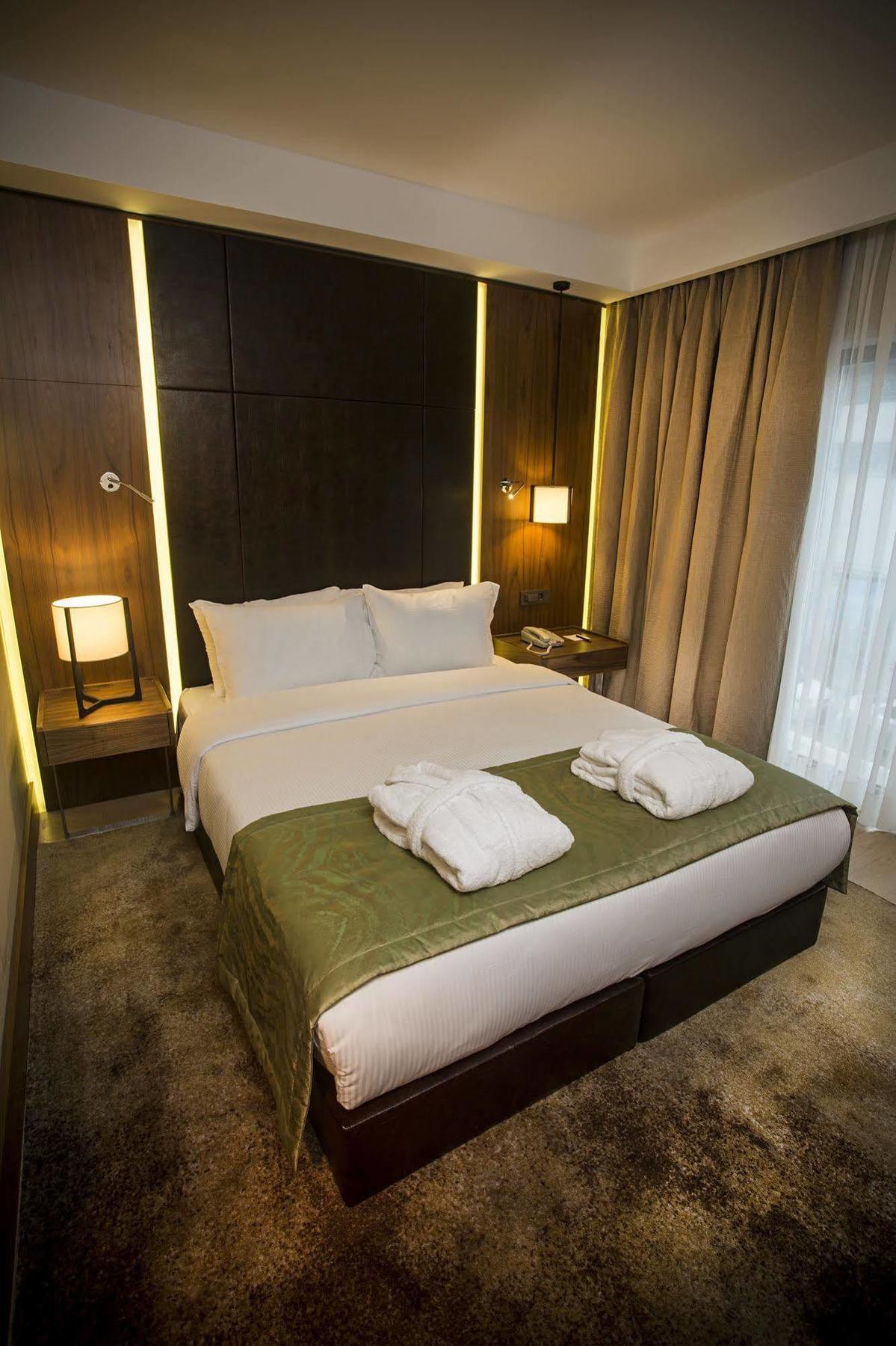 Ramada By Wyndham Istanbul Florya Hotel Ngoại thất bức ảnh
